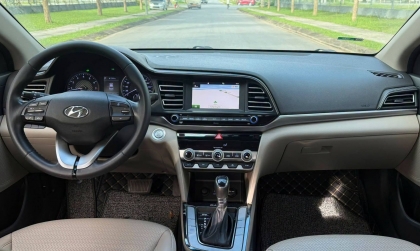 Hyundai Elantra báo lỗi cá vàng do đâu thế?