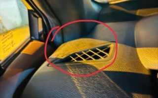 Có bác nào đi Toyota Corolla Cross bị kêu ở táp-lô không?