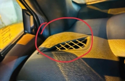 Có bác nào đi Toyota Corolla Cross bị kêu ở táp-lô không?