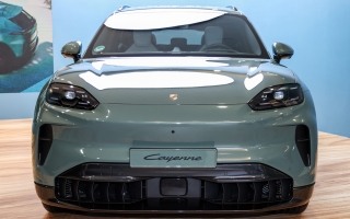 Porsche Cayenne EV đã có mặt tại Malaysia, giá bán rẻ hơn Việt Nam