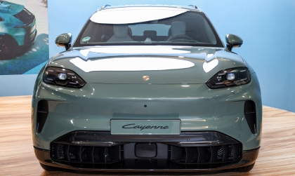 Porsche Cayenne EV đã có mặt tại Malaysia, giá bán rẻ hơn Việt Nam