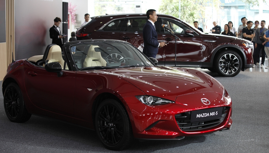Mazda MX5 thế hệ mới sẽ có cả lựa chọn thuần điện