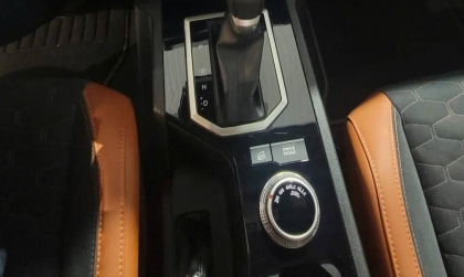 Mitsubishi Triton thỉnh thoảng vào cầu chậm do nguyên nhân gì?
