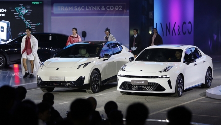 Lynk & Co lần đầu ra mắt xe điện tại Việt Nam