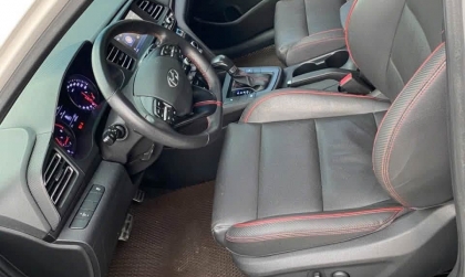 Hyundai Elantra bị lỗi điều hòa không mát thì xử lý sao?
