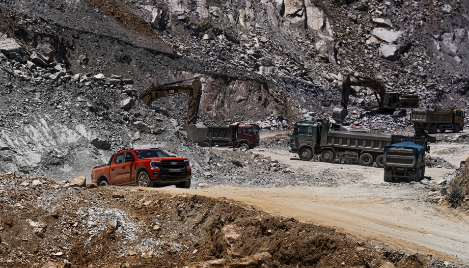 Ford Ranger - Vị thế dẫn đầu và Công thức thống trị phân khúc bán tải tại Việt Nam