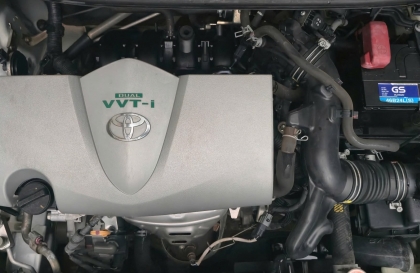 Vios rung máy sau khi bật điều hòa là bị gì ạ?