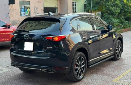 Vì sao xe Mazda CX-5 tự mở cốp sau khi tắt máy?