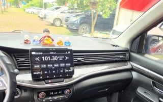 Anh em cho giải pháp xử lý tiếng kêu taplo của Suzuki XL7 khi khởi động với