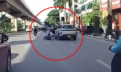  Clip TNGT: Không biết như nào nhưng tài xế Limo Green gây tai nạn rồi bỏ đi là sai rồi...