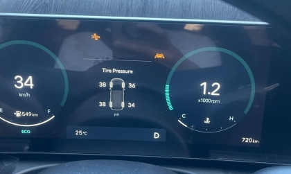 Các bác cho hỏi Hyundai Tucson hiện lỗi gì thế ạ?