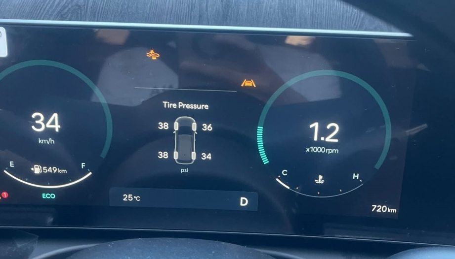 Các bác cho hỏi Hyundai Tucson hiện lỗi gì thế ạ?
