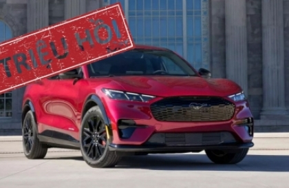 Triệu hồi Ford Mustang Mach-e vì lỗi lớp nẹp kính hông
