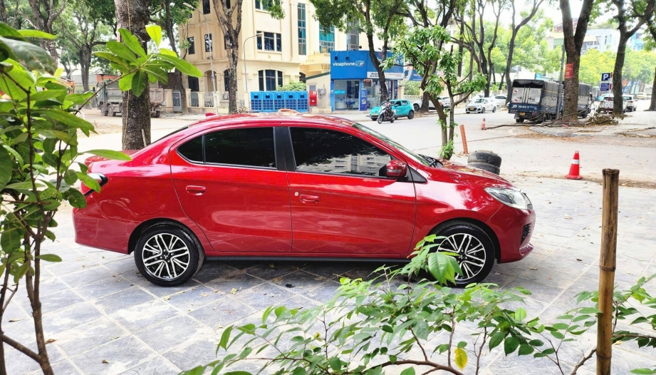 Mitsubishi Attrage bị lỗi khóa thế này phải khắc phục sao?