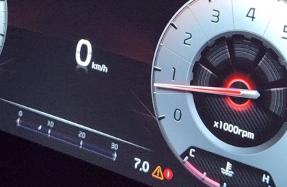 Kia Sportage thỉnh thoảng bị lỗi cruise control và cảnh báo va chạm là lỗi gì?