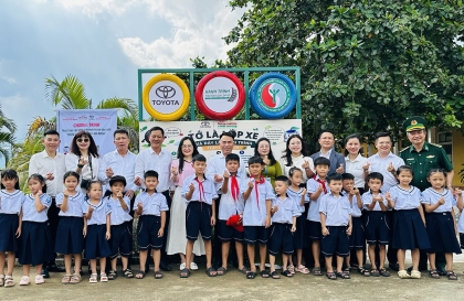 Đóng góp xã hội: Toyota Việt Nam khởi động chương trình xanh hoá học đường năm học 2026