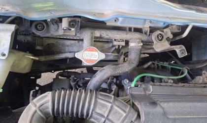 Điều hòa xe Suzuki Celerio rung mạnh khi lùi xe có phải lỗi không?