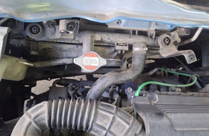 Điều hòa xe Suzuki Celerio rung mạnh khi lùi xe có phải lỗi không?