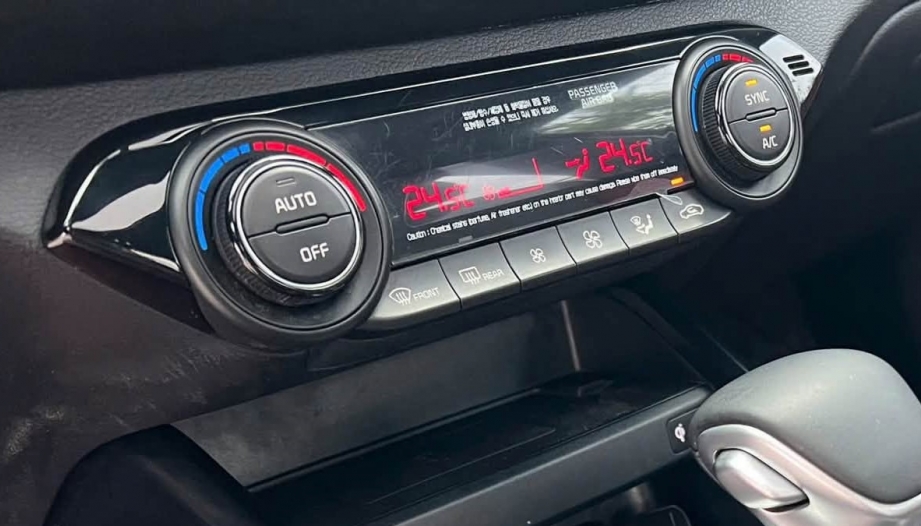 Có phải Kia Cerato kém mát đúng không anh em?