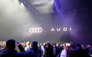 Khi Audi không phải là AUDI - Tái cấu trúc, giảm giá bán tại thị trường tỷ dân