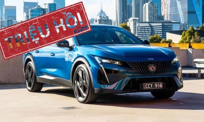 Triệu hồi Peugeot 408 vì lỗi cụm đồng hồ