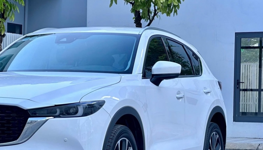 Xin tư vấn xe Mazda CX-5 tự nhiên lỗi gập gương