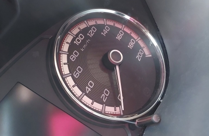 Có phải xe Xpander nào cũng bị hở nhiều thế này?