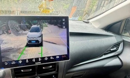 Xử lý thế nào với Vios bị rè ở cốp giấy tờ?