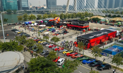 Porsche Together - cuộc dạo chơi của những nhịp đập tốc độ