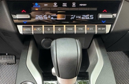 Các bác đi Xforce có bị tình trạng điều hòa không ổn định như xe em không?