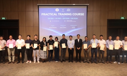 Cục Đăng kiểm Việt Nam phối hợp cùng VinFast nâng cao năng lực kiểm thử ô tô
