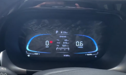 Hyundai Stargazer đề không lên là bị sao thế các bác?