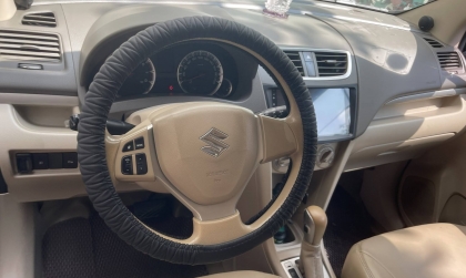 Xin tư vấn xe Suzuki Ertiga bị ì khi xuống vạch xăng