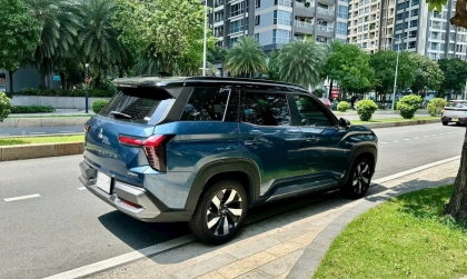 Mitsubishi Destinator đá cốp không nhạy thì xử lý sao?