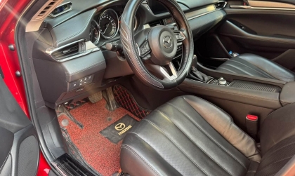 Nguyên nhân gì khiến Mazda6 kêu lục cục dưới gầm?