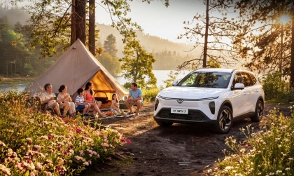 Đưa cả nhà đi thử VinFast VF MPV 7, khách hàng Hà Nội quyết định lên đời xe 7 chỗ