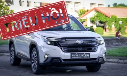 Triệu hồi Subaru Forester Hybrid do lỗi bánh răng cóc hỗ trợ đỗ xe