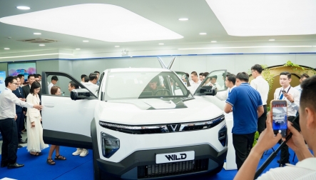 Hơn 150.000 cổng sạc, gần 450 xưởng dịch vụ: VF Wild có “hệ sinh thái đồng hành” trên toàn quốc