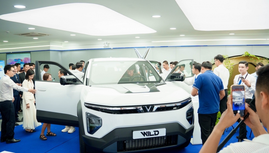 Hơn 150.000 cổng sạc, gần 450 xưởng dịch vụ: VF Wild có “hệ sinh thái đồng hành” trên toàn quốc