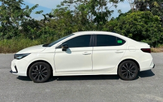 Sao Honda City RS mới lấy đã bị kêu lạch cạch?