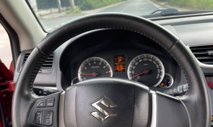 Suzuki Swift hao xăng nhiều thế này do đâu thế ạ?