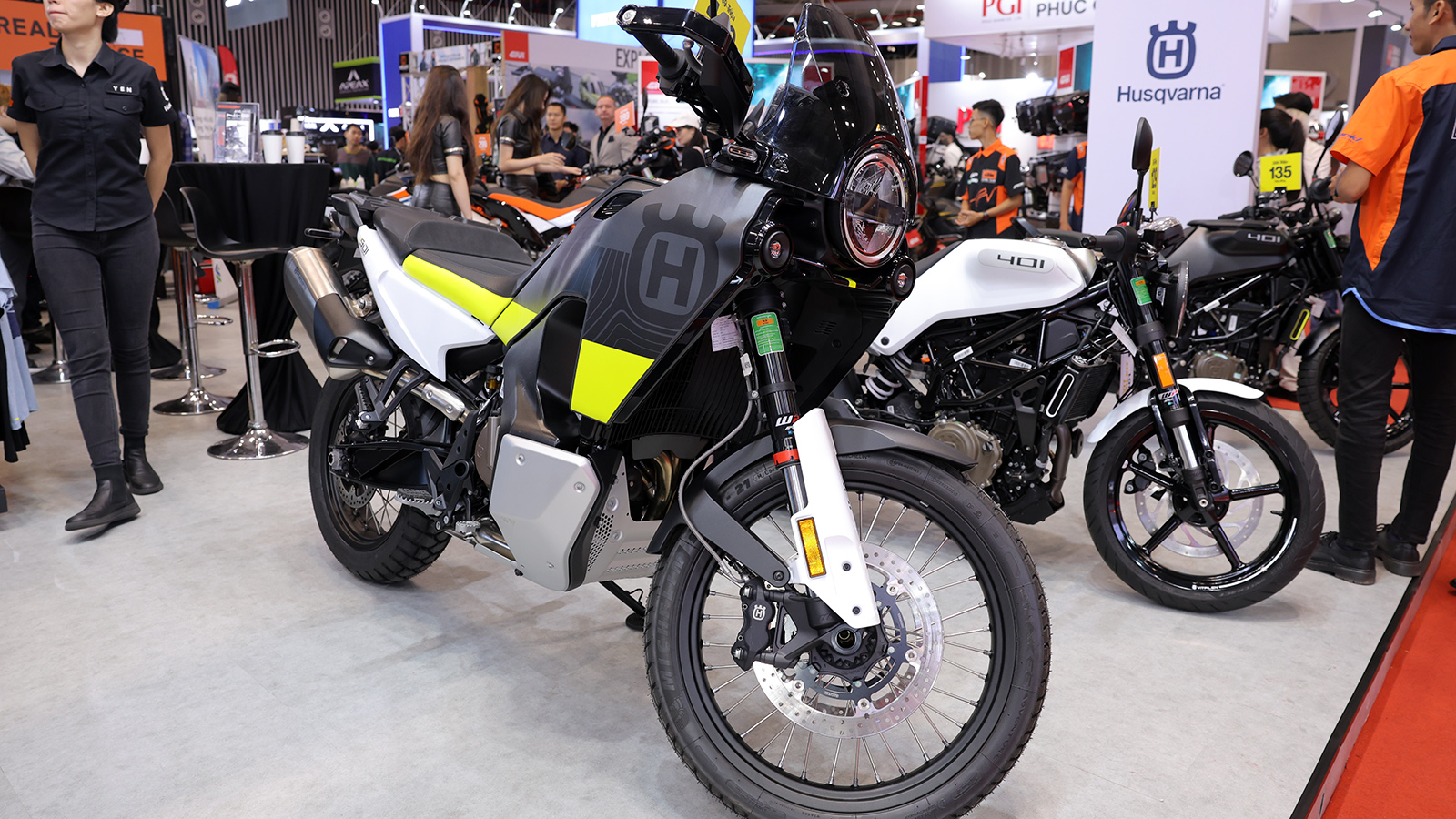 Triển lãm Vietnam Motor Show 2024: Một số hình ảnh gian hàng KTM và Husqvarna