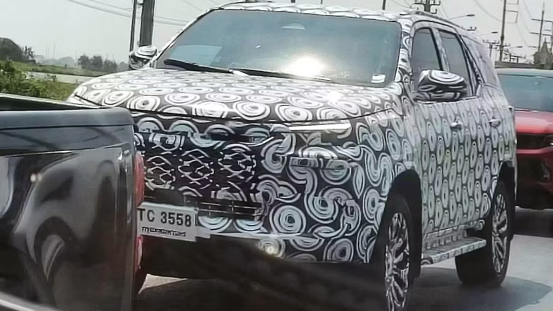 Toyota Fortuner thế hệ mới chuẩn bị ra mắt: Có thêm lựa chọn hệ truyền động hybrid và gói ADAS 2?
