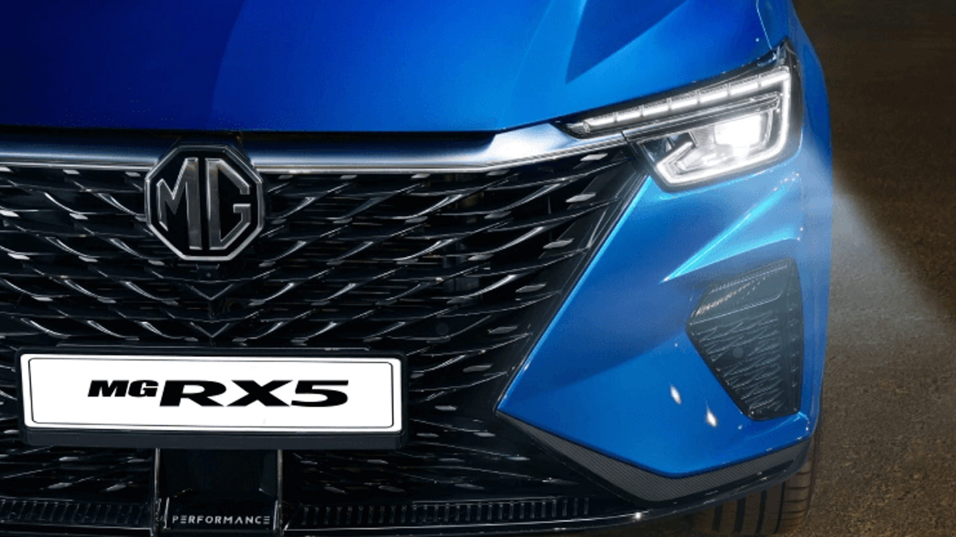 Maza Rx5 MG RX5 lấy gì để cạnh tranh khi giá bán tương đương Mazda CX-5?